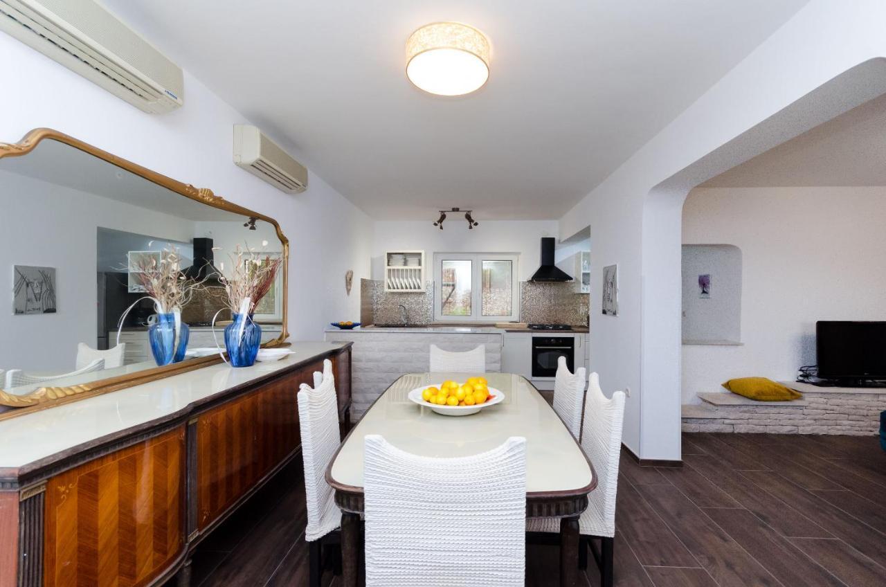 Apartments Milan Rakalj Zewnętrze zdjęcie