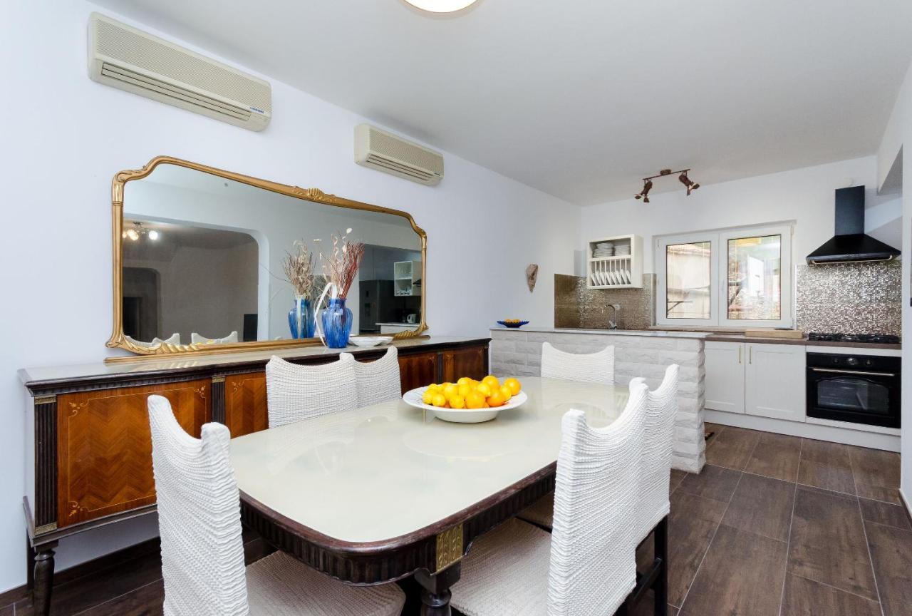 Apartments Milan Rakalj Zewnętrze zdjęcie