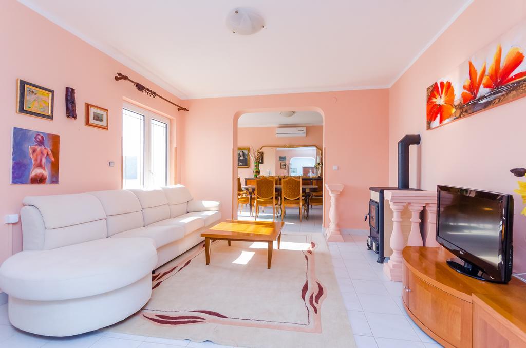 Apartments Milan Rakalj Zewnętrze zdjęcie